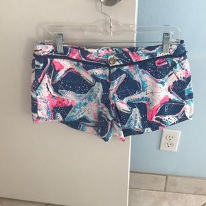 Lilly Pulitzer adie  short size 4